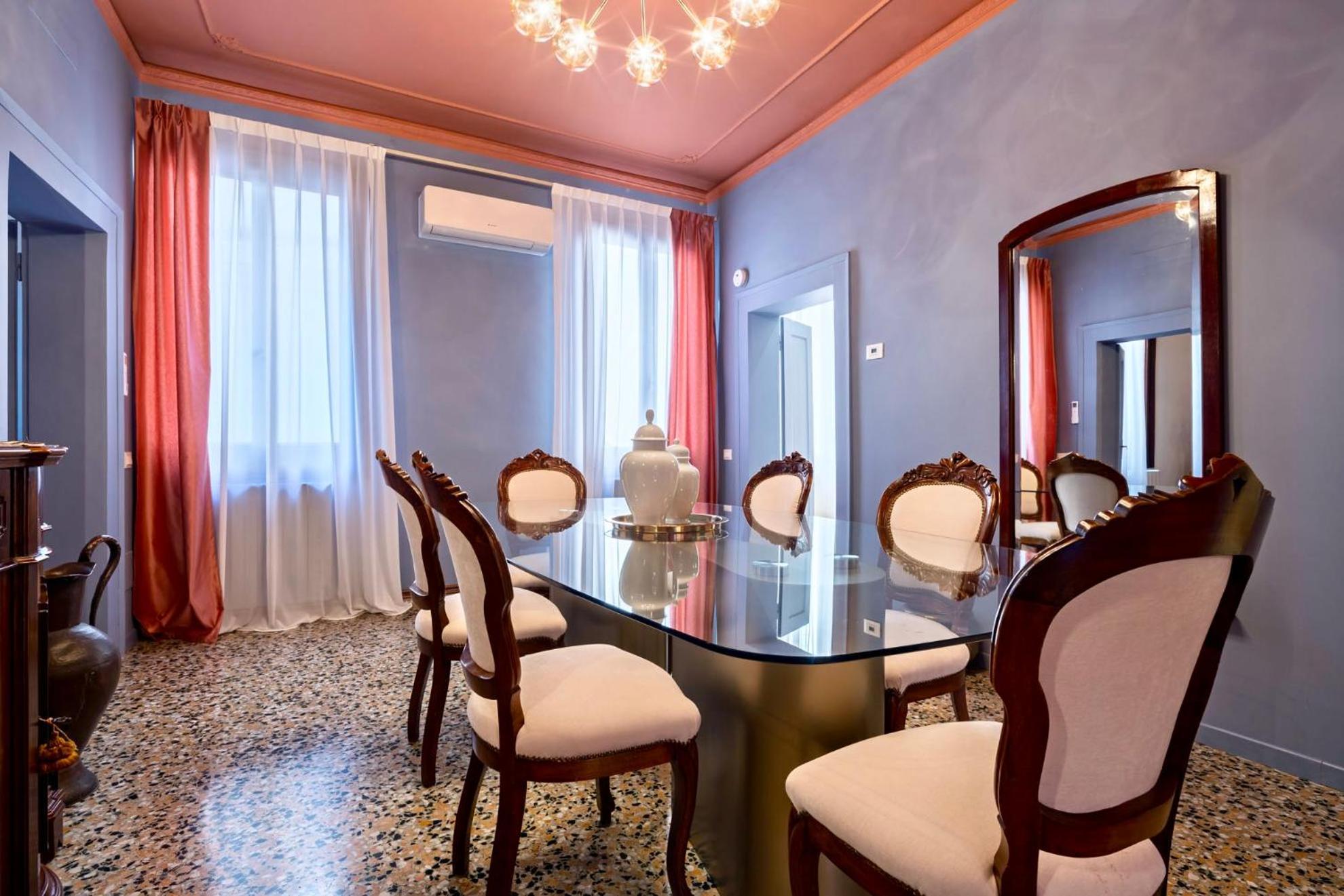 The Arsenal Large Apartment Venice Ngoại thất bức ảnh